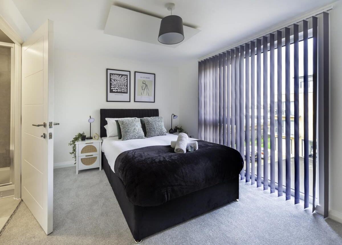 Modern And Bright 2 Bed Apartment In Ashford 애슈퍼드 외부 사진