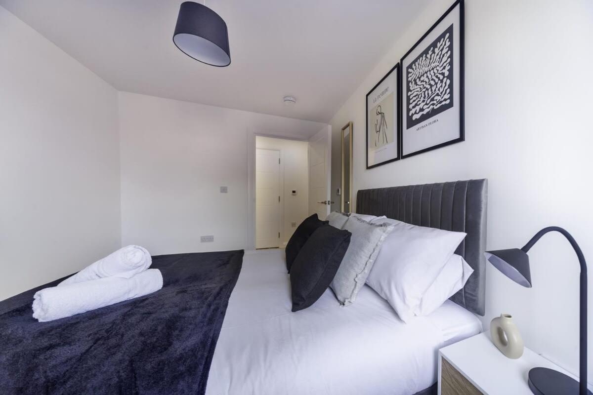 Modern And Bright 2 Bed Apartment In Ashford 애슈퍼드 외부 사진